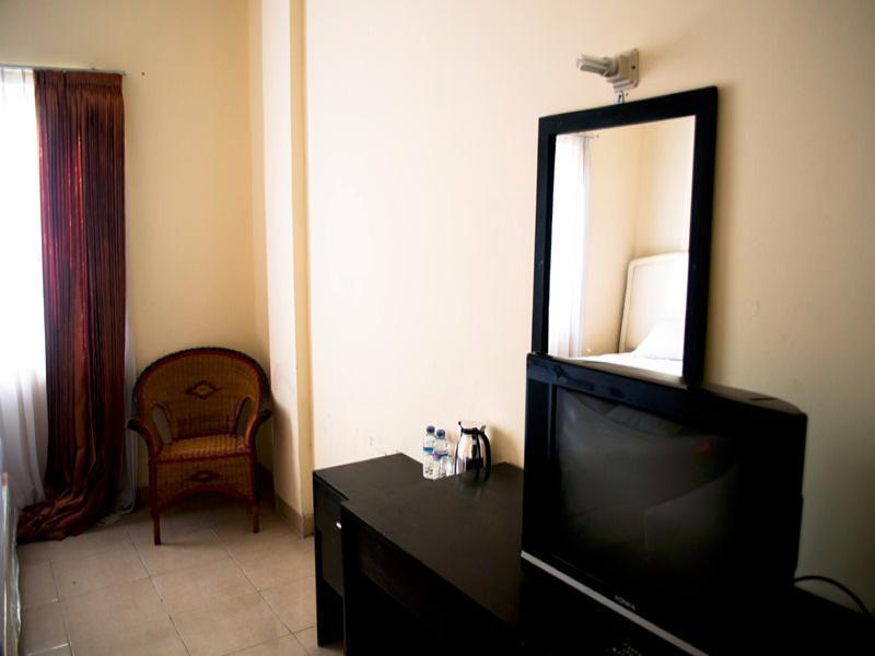 King Hotel Wates  Εξωτερικό φωτογραφία